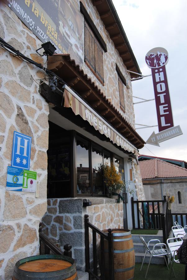 Hotel Galayos Hoyos del Espino Exterior foto